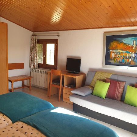 Hostal El Forn Beget Luaran gambar