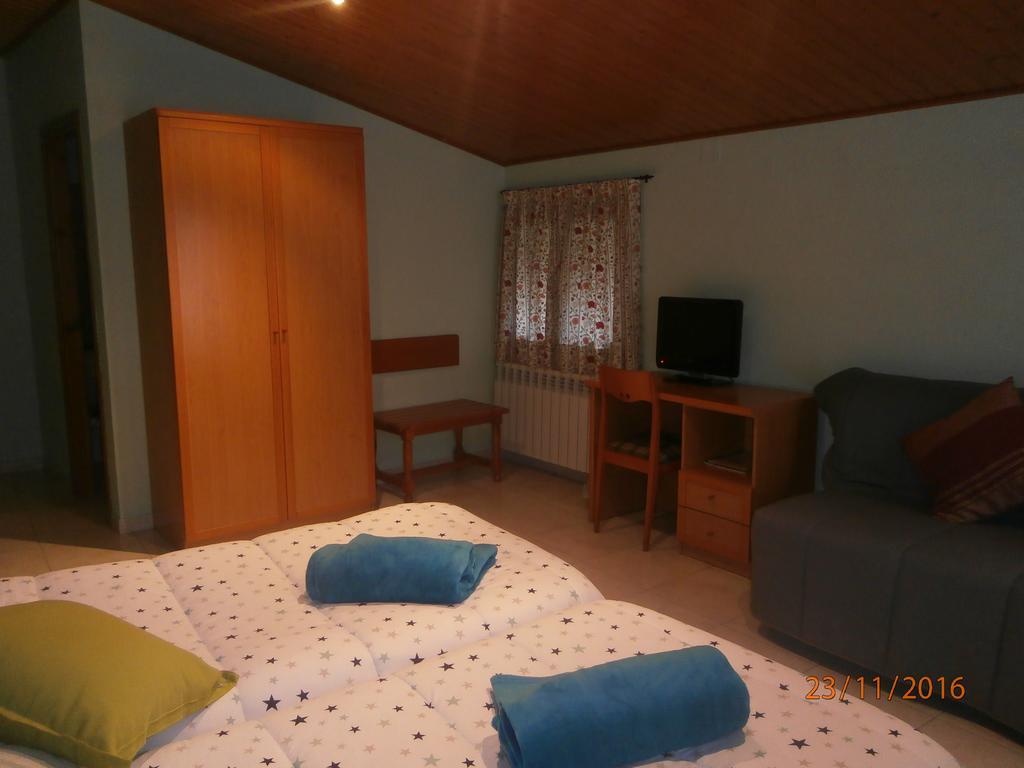 Hostal El Forn Beget Luaran gambar