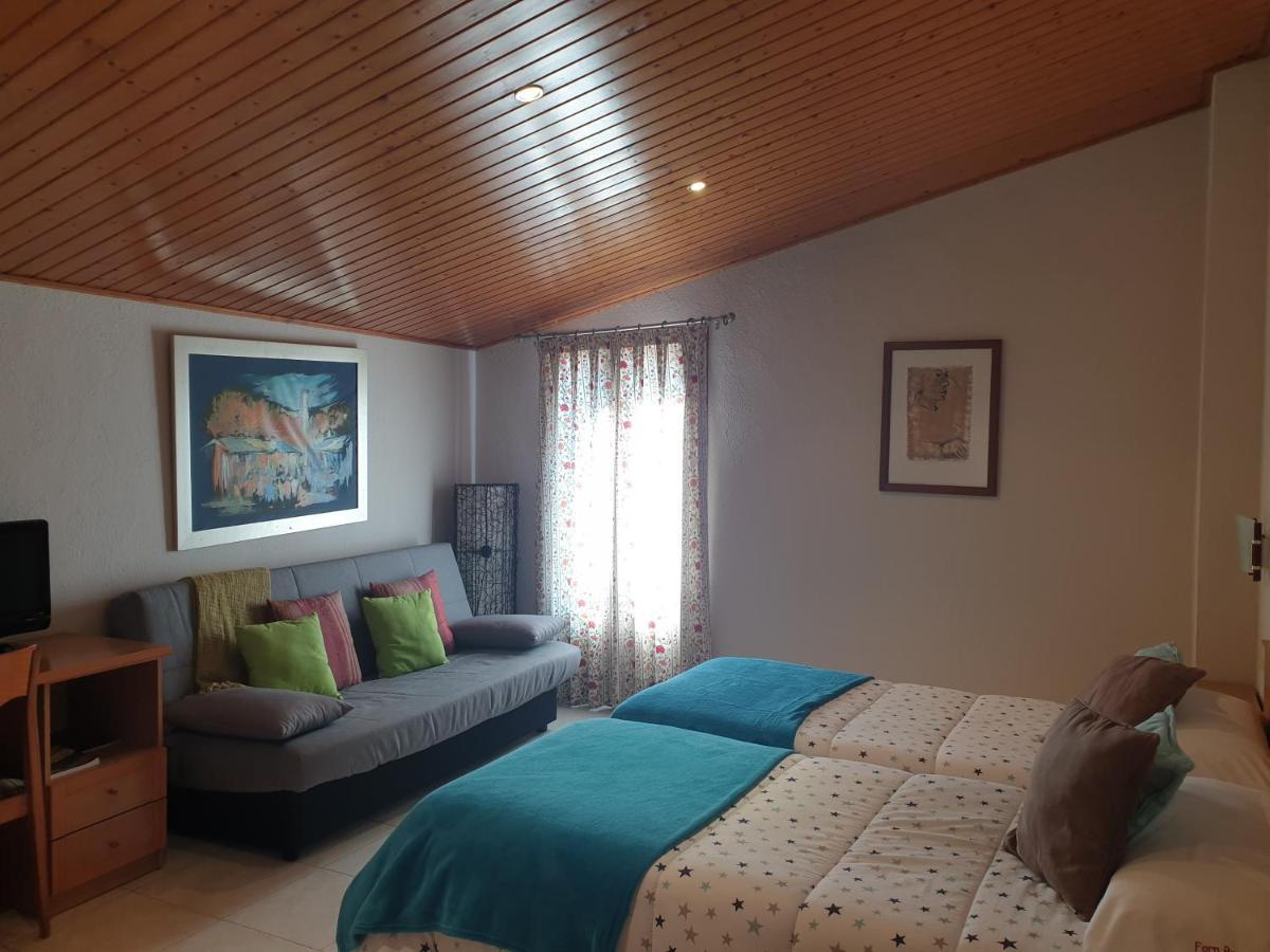 Hostal El Forn Beget Luaran gambar